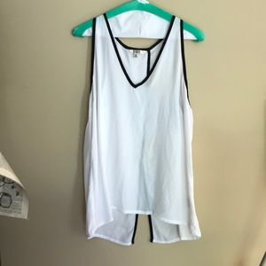 BB Dakota Tank Top